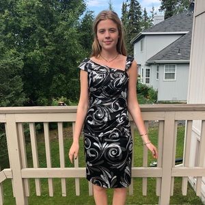 Cocktail / party dress